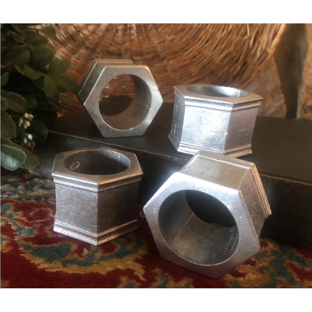Set 4 Vintage WILTON Armetale Pewter Hexagon Napkin Rings Excellent Condition